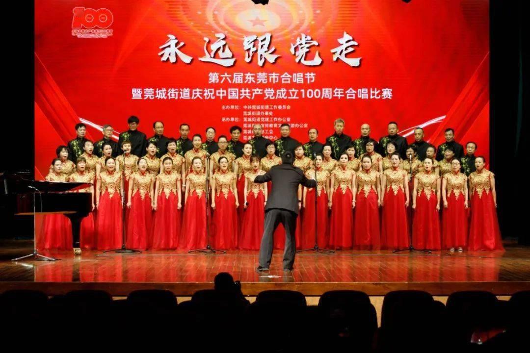 金正恩观摩潜射战略巡航导弹试射,了解核潜艇建造工作